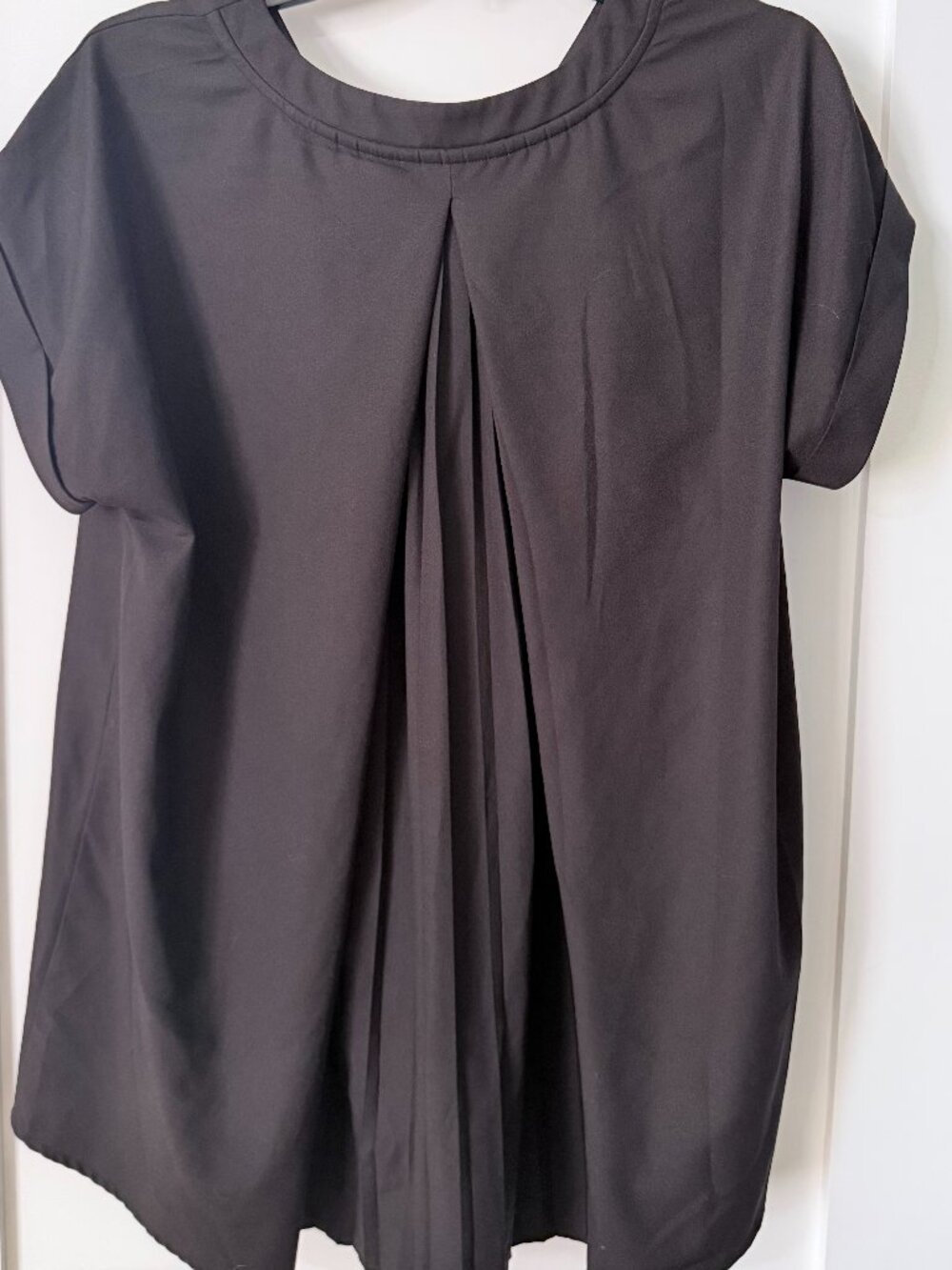 Soft Surroundings Black Pleated Back Blouse Size Small Elegant High Low Top